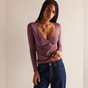 Free People Intimately FP Round Two Deep V-Neck Long Sleeve Top XS / Small